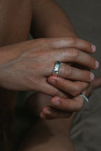 Load image into Gallery viewer, Yiara