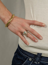 Load image into Gallery viewer, Dauer Larva Cuff