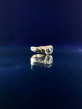 Load image into Gallery viewer, Comfort <in Mindlands>