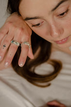 Load image into Gallery viewer, Comfort <in Mindlands>