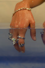 Load image into Gallery viewer, Comfort <in Mindlands>