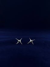 Load image into Gallery viewer, Penumbra Star