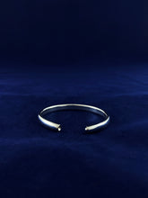 Load image into Gallery viewer, Tube Cuff