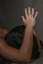 Load image into Gallery viewer, Yiara Mini