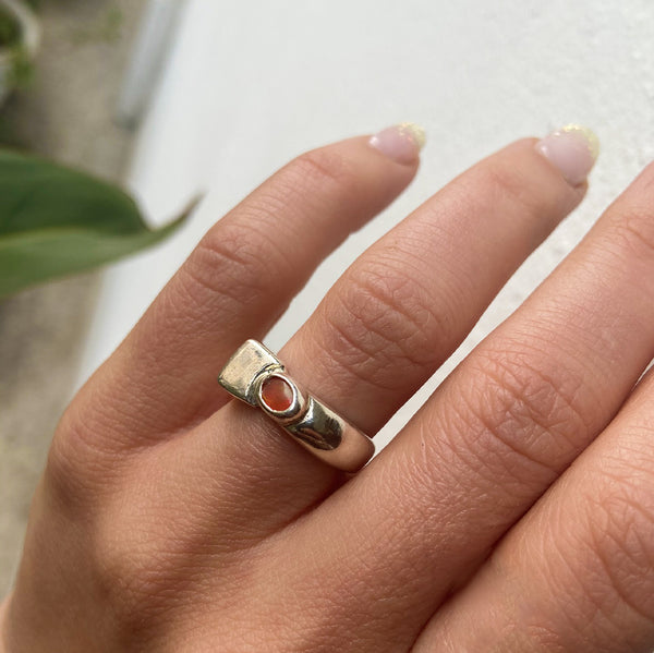 Altare : fire opal