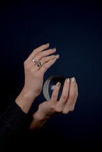 Load image into Gallery viewer, Nonfinito