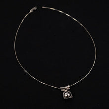 Load image into Gallery viewer, Templum Pendant