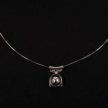 Load image into Gallery viewer, Templum Pendant