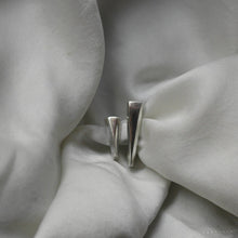 Load image into Gallery viewer, Iānus