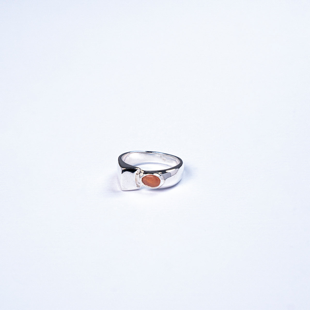 Altare : fire opal