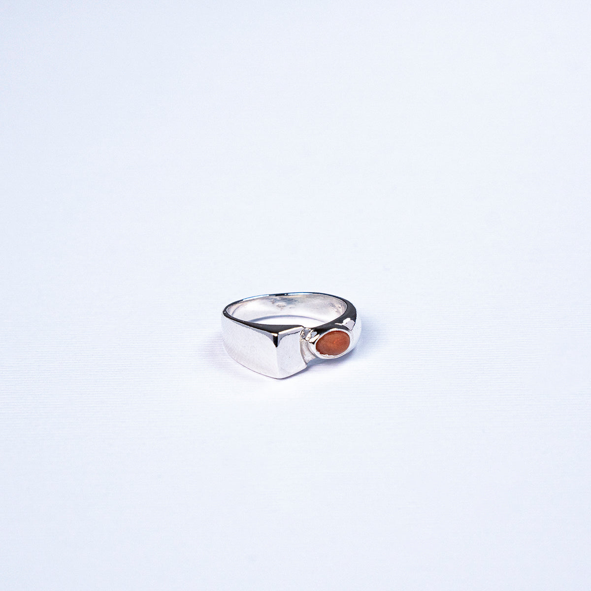 Altare : fire opal