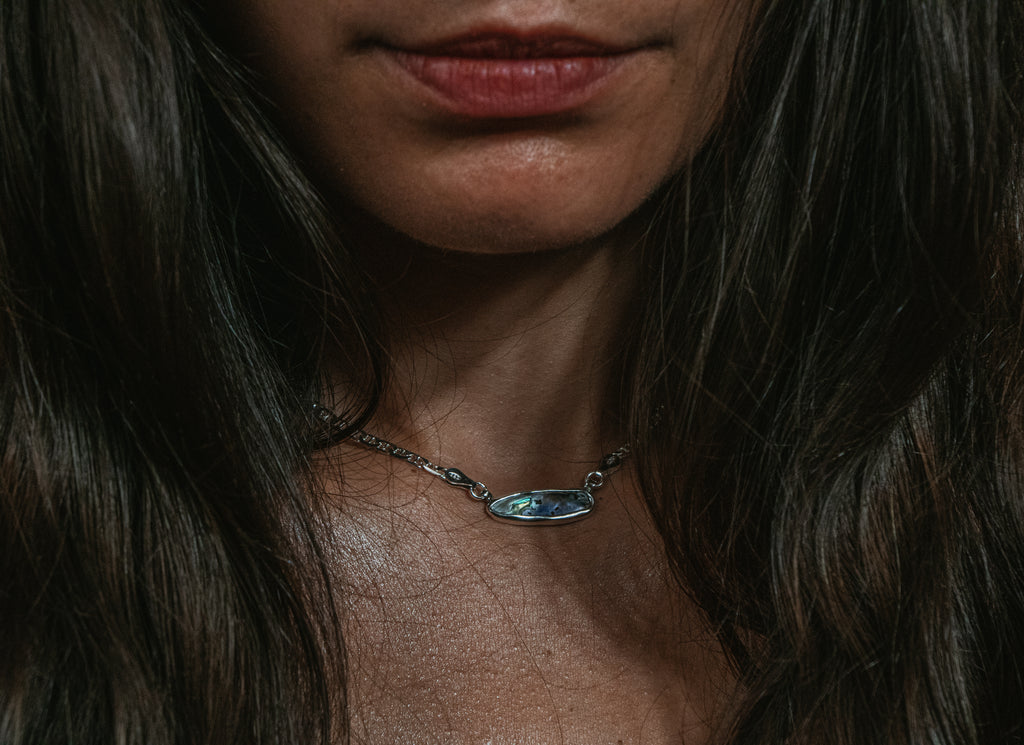 Pāua 101 Choker