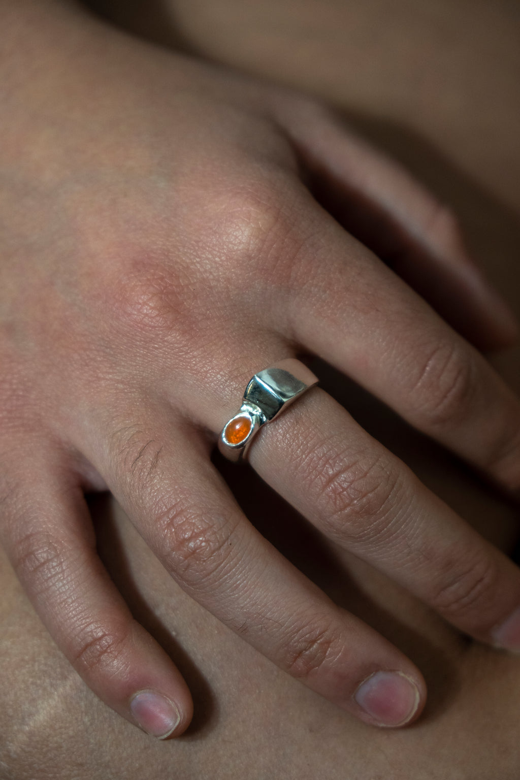 Altare : fire opal