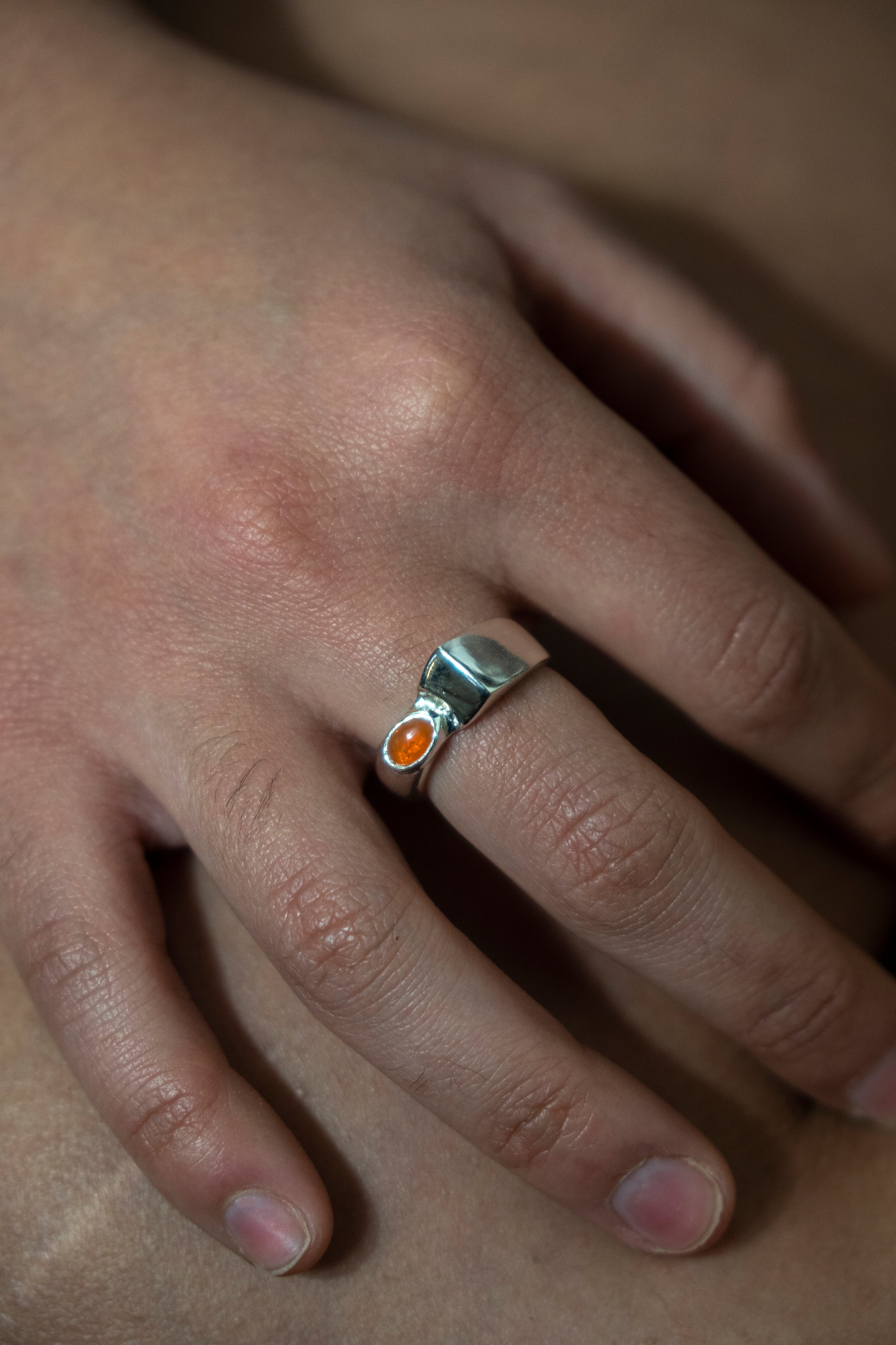 Altare : fire opal