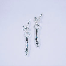 Load image into Gallery viewer, Cicada Earrings
