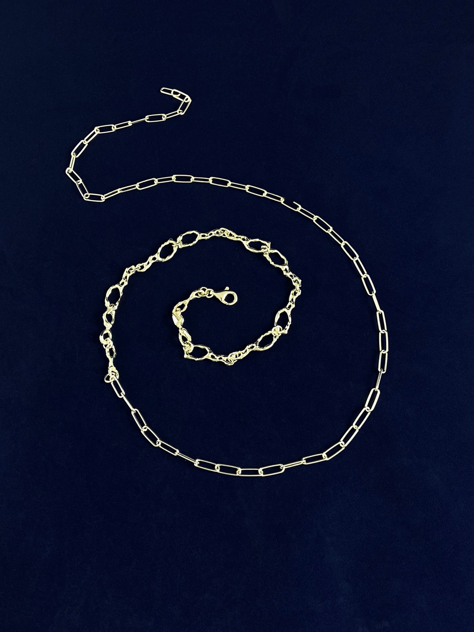 Penumbra Bauchkette
